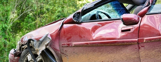 Schade aan leenauto of auto met lopende financiering: wat nu?